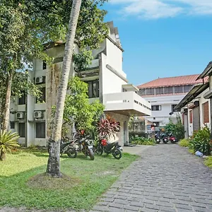 *** Hotel Flagship Thomson Garden India